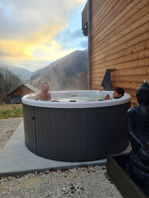 Jacuzzi