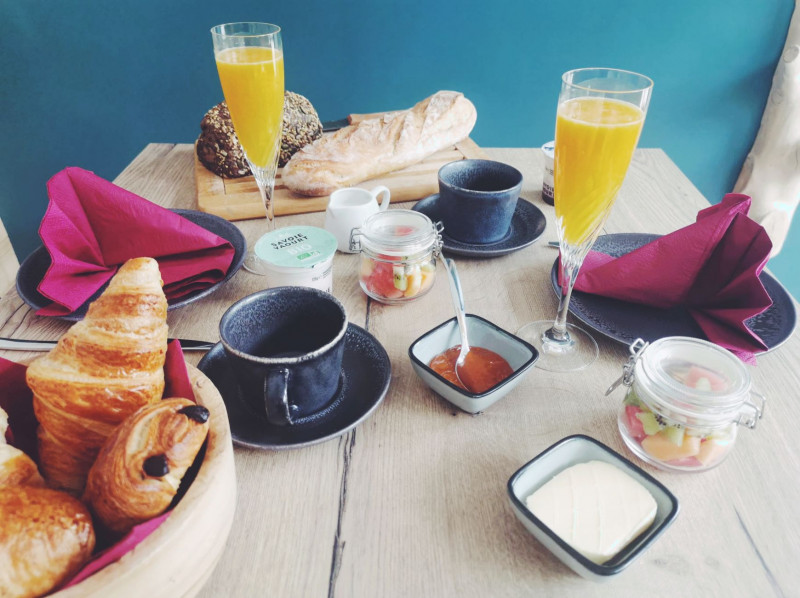 petit_dejeuner.jpeg petit_dejeuner.jpeg