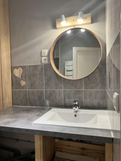 lavabo - Gîte Rossanaz_Le Châtelard lavabo - Gîte Rossanaz_Le Châtelard