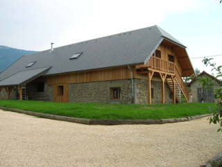 location_meuble_3epis_lou_cabro_2 - © Blanc Franck et Marine location_meuble_3epis_lou_cabro_2