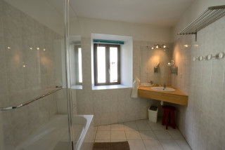 refuge-sdbain-02-lamborot-703399