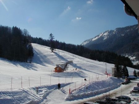 Face aux pistes