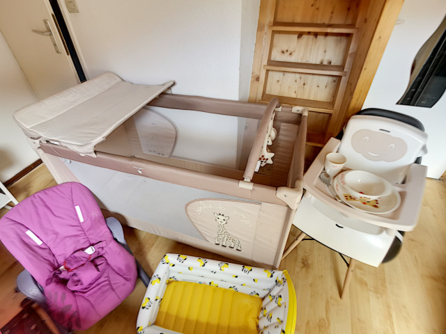 Matériel Bébé sur demande