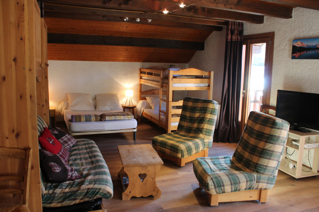 Pièce de vie, vue couchages