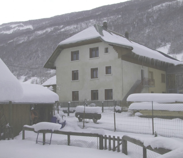 Maison vue depuis le route