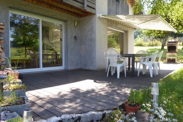 Terrasse - Les Frênes - M. et Mme Besançon/Montgelard_Sainte-Reine