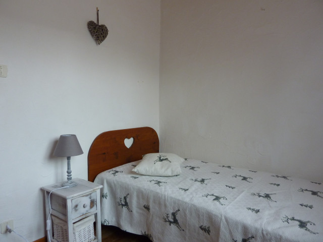 Chambre lit simple