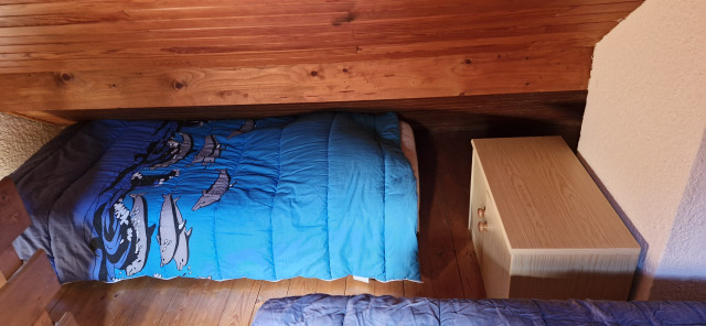 Lit enfant mezzanine - Studio Duplex n°127 - Le Colombier - Mme Kappler_Aillon-le-Jeune