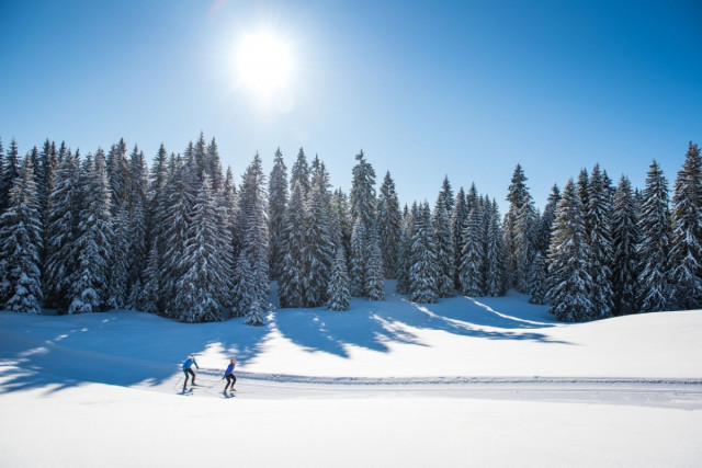 Ski de fond à proximité des gîtes. Credit photo Grand Chabery
