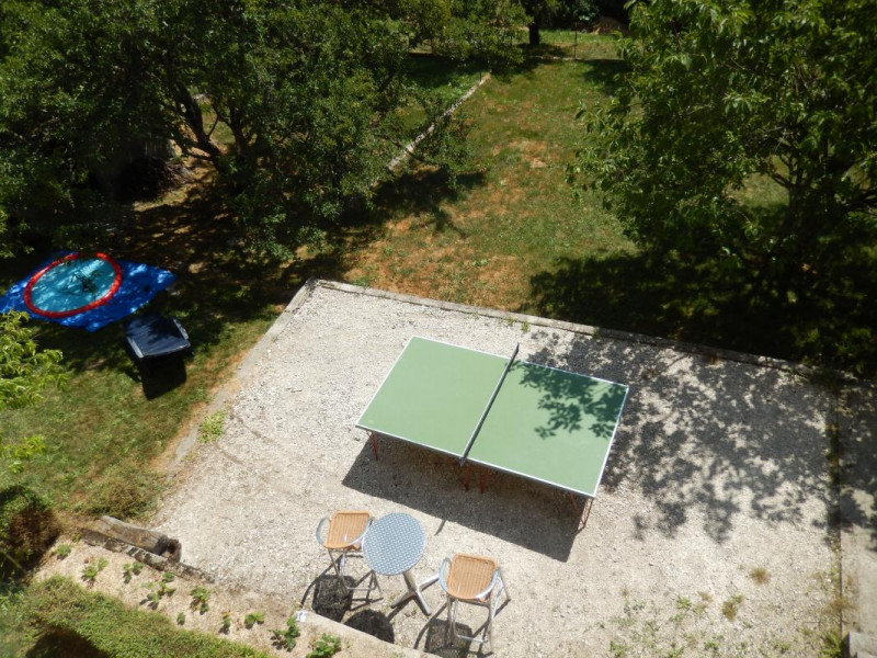 Le jardin aval et la table de ping pong