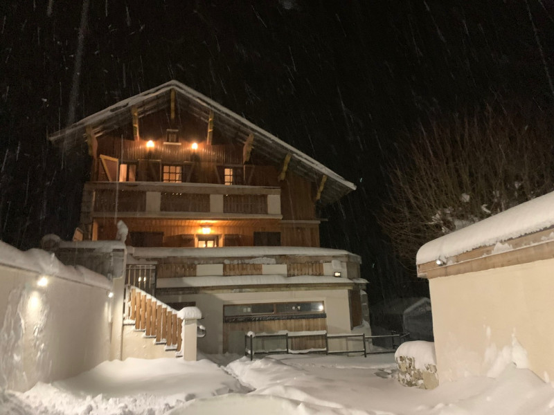 La source de Plainpalais_Les Déserts La source de Plainpalais_Les Déserts