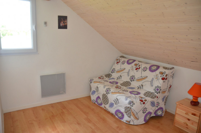 Coin nuit - Les Frênes - M. et Mme Besançon/Montgelard_Sainte-Reine - © Jean-Louis BESANÇON et Claudine MONTGELARD Coin nuit - Les Frênes - M. et Mme Besançon/Montgelard_Sainte-Reine