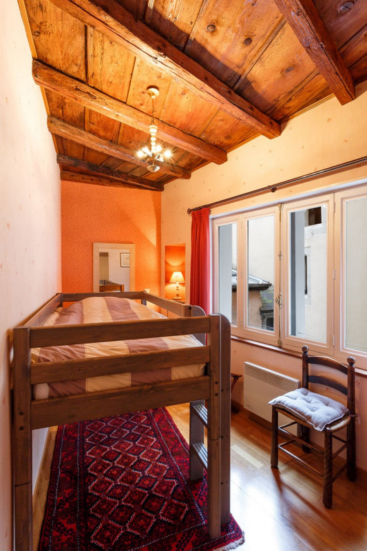 Chambre avec lit enfant