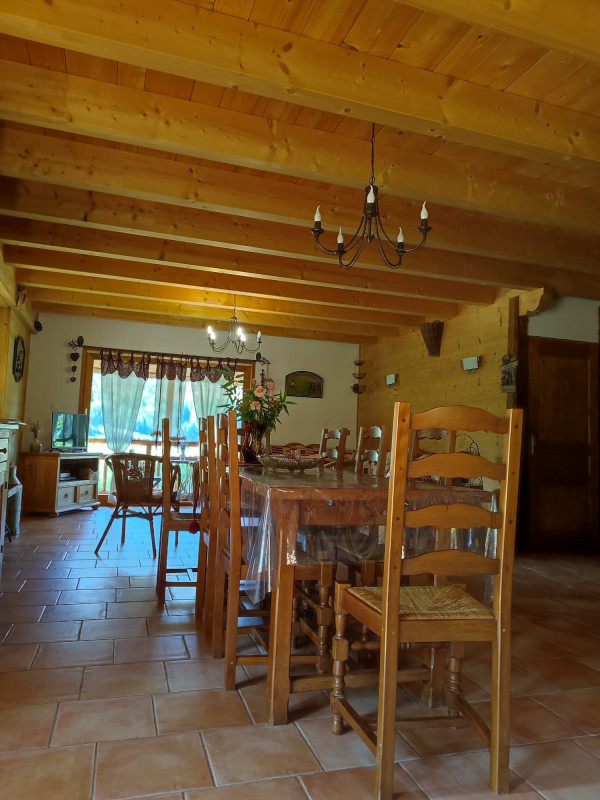 Autre vue coin repas Autre vue coin repas