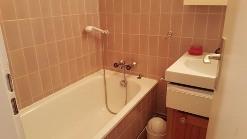 salle_de_bain_mont_blanc_2_le_revard.jpg salle_de_bain_mont_blanc_2_le_revard.jpg