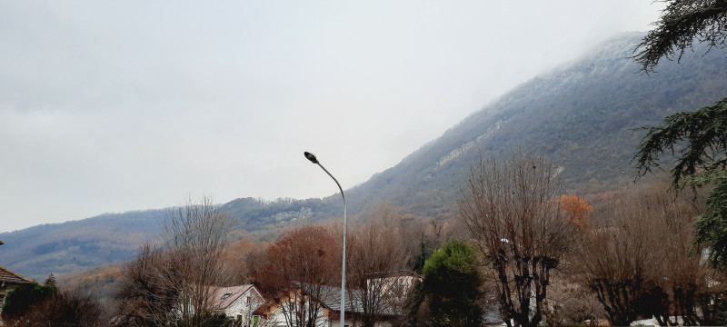 Studio Le Granier - Vue montagne le Granier - © Vincent Malouet Studio Le Granier - Vue montagne le Granier