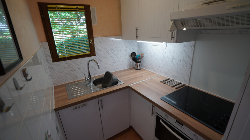 Appartement dans chalet les Libellules - © Booth Sue Appartement dans chalet les Libellules