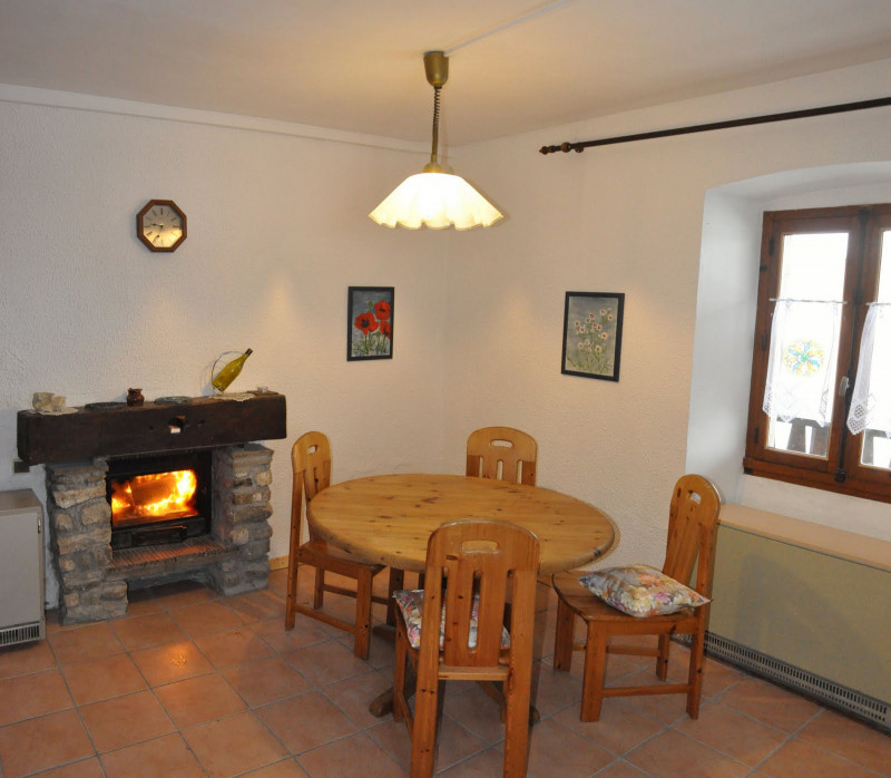 Appartement Cheminée - Mme Lentes - © Mme Lentes Appartement Cheminée - Mme Lentes