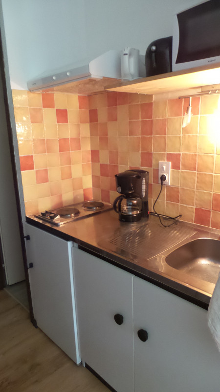 M Niot - © M Niot M Niot