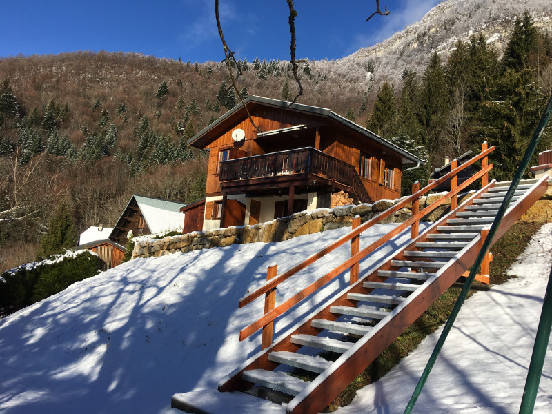 Le chalet en hiver