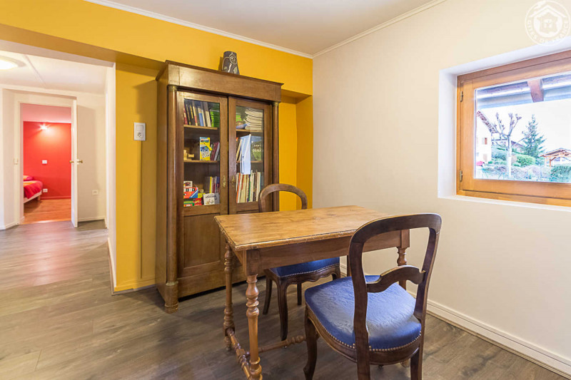 Coin lecture et jeux à l'étage