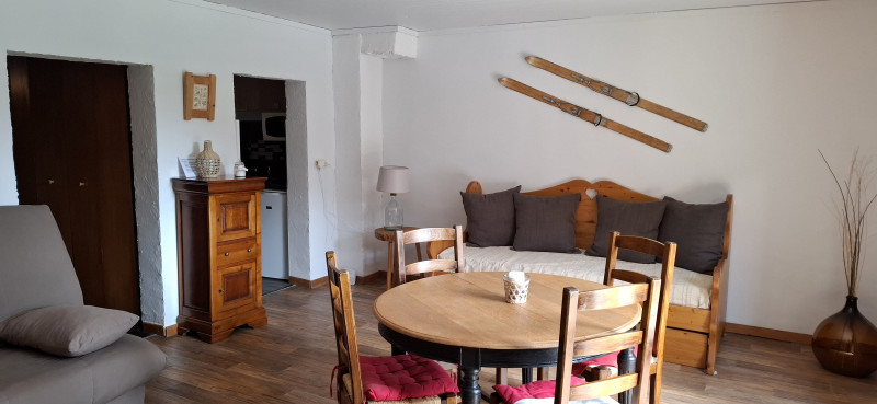 Le Skieur n°12 - Mme Bouvier_Aillon-le-Jeune