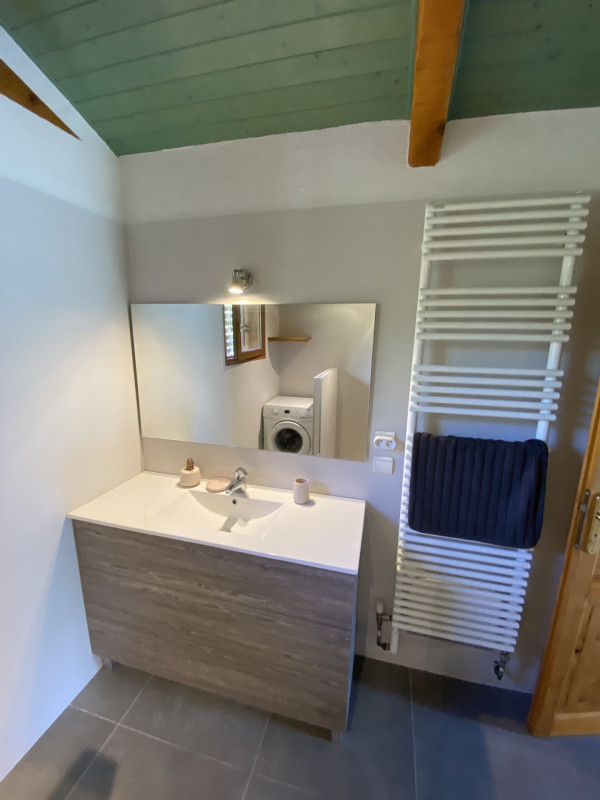 Salle de bain Gîte des Granges Salle de bain Gîte des Granges