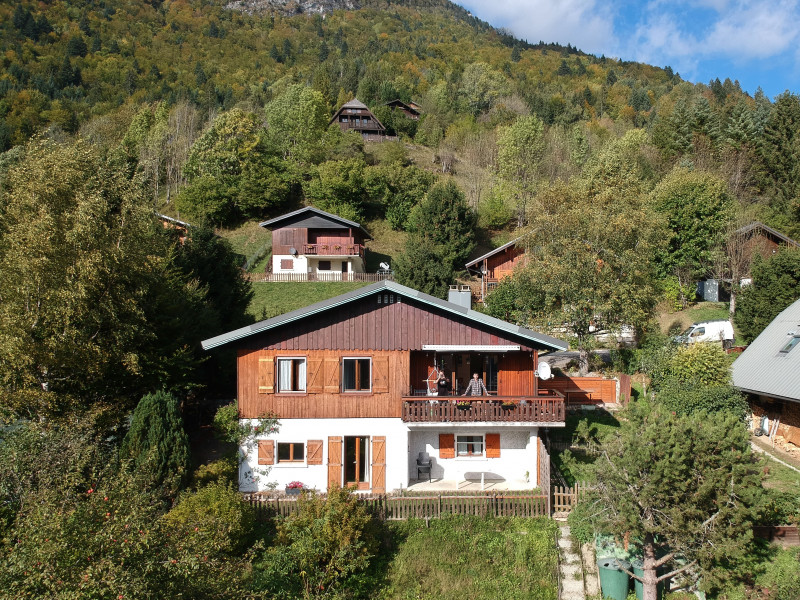 Appartement dans chalet les Libellules - © Booth Sue Appartement dans chalet les Libellules