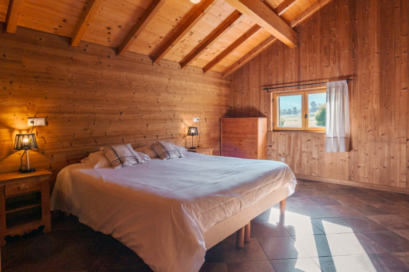 Chambre n°1 : 2 lits - © Clévacances Chambre n°1 : 2 lits
