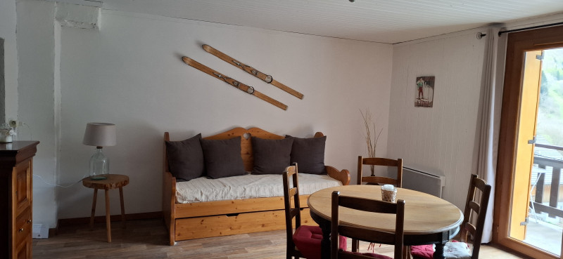 Le Skieur n°12 - Mme Bouvier_Aillon-le-Jeune - © Bouvier M. Le Skieur n°12 - Mme Bouvier_Aillon-le-Jeune