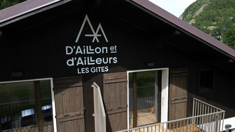 Bâtiment - © Gîtes Aillon Ailleurs Bâtiment