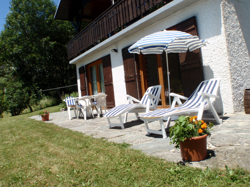 Terrasse du chalet des Lauzes - © M. Changea Terrasse du chalet des Lauzes