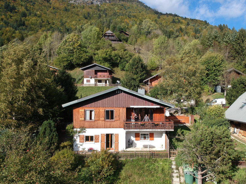Appartement dans chalet les Libellules - © Booth Sue Appartement dans chalet les Libellules